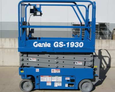 Xe nâng người tự hành Genie GS 1930