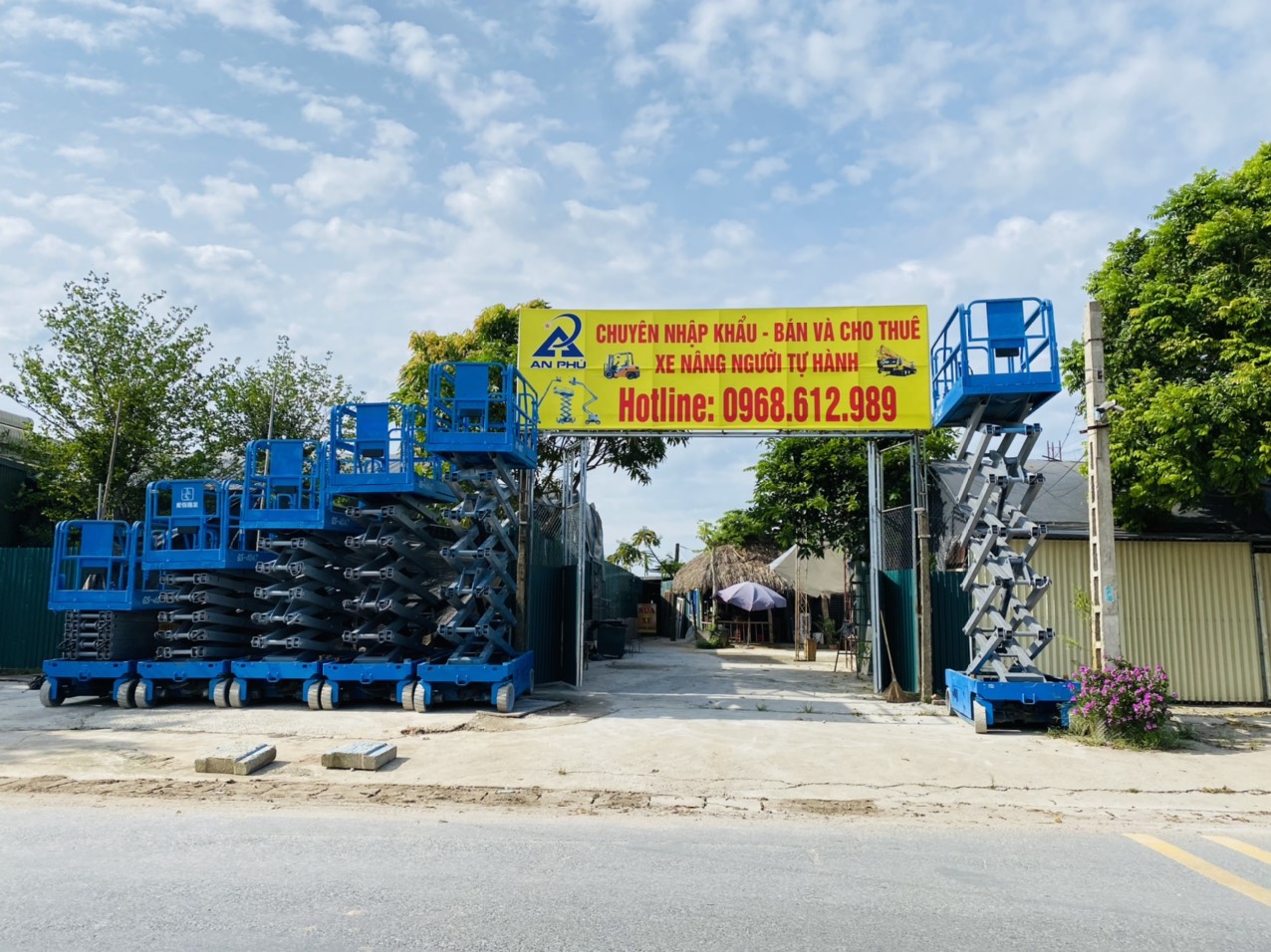 Xe Nâng An Phú Đón Chào Lô Xe 14M Về Với Kho