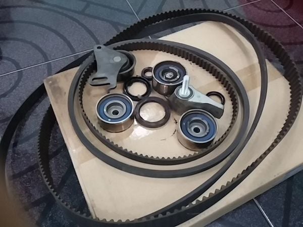Những phụ tùng xe nâng người cần kiểm tra định kỳ