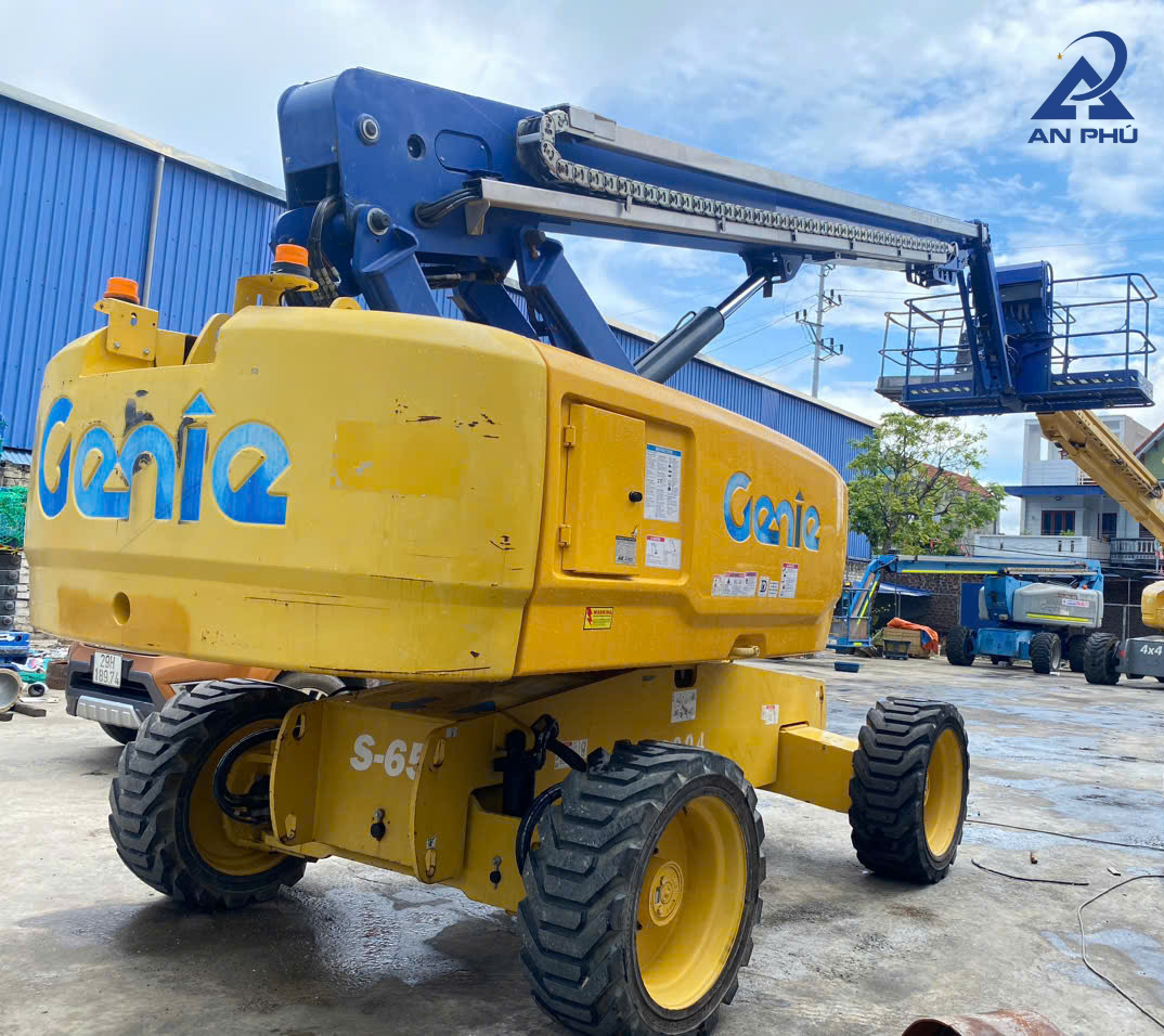 Kinh nghiệm mua xe nâng người cũ